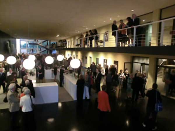 そのロビー。ちょっと狭い？